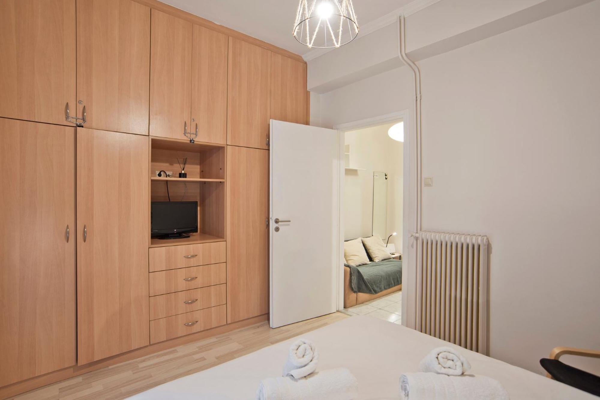 Cozy Studio At Kallithea 아테네 외부 사진
