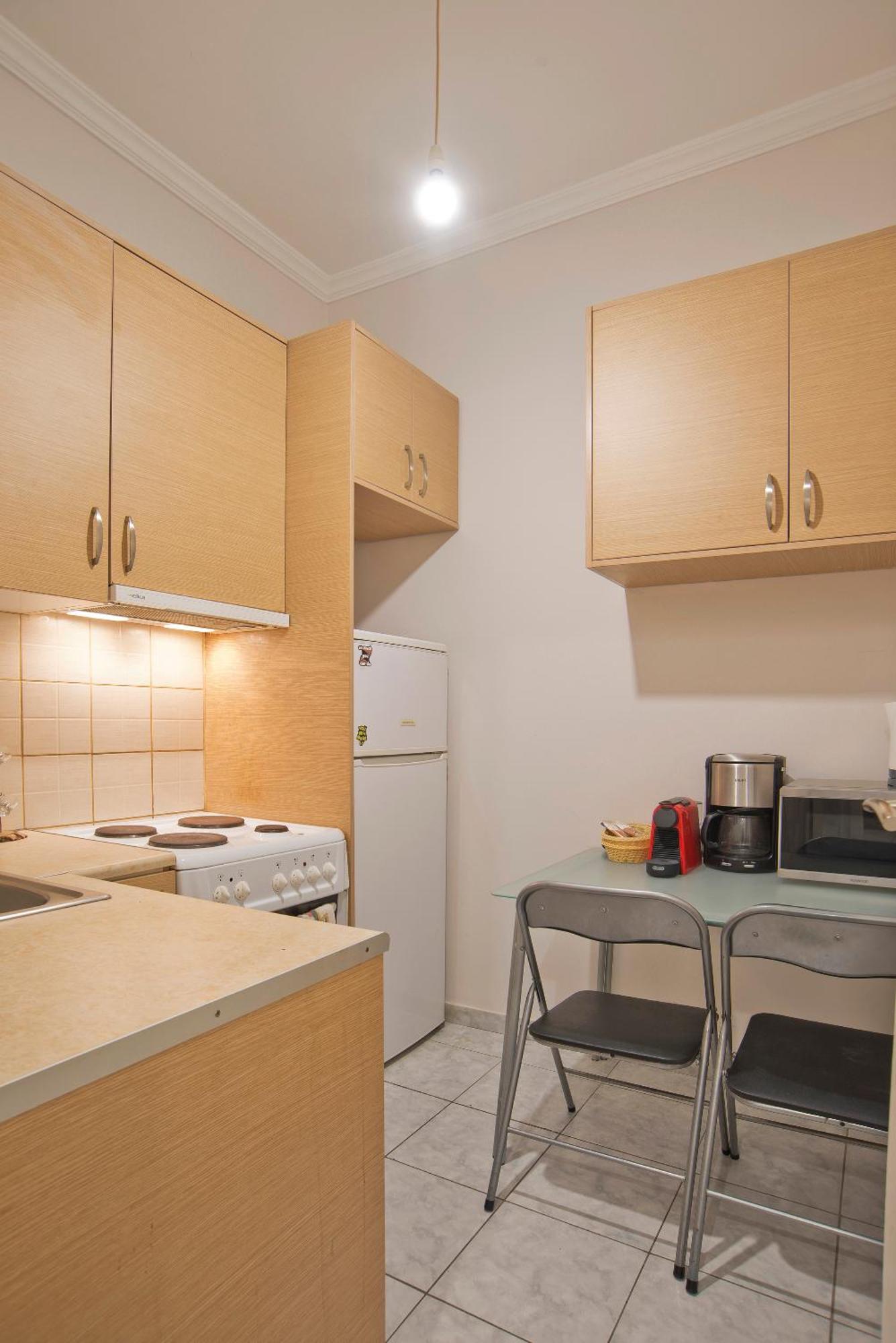 Cozy Studio At Kallithea 아테네 외부 사진